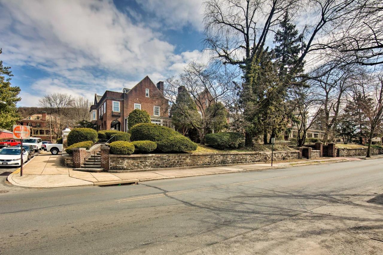 Reading Apt, Walk To Shops, Dining And City Park! Exterior photo